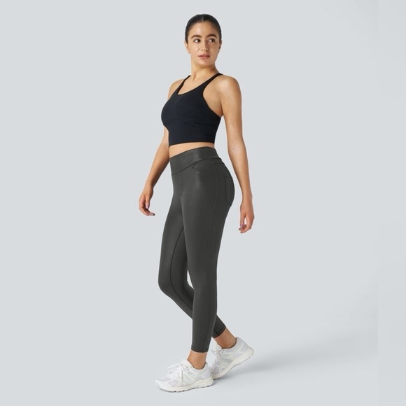 Halara NWT Shiny Black Faux Leather High Waisted Back Side Pocket Leggings XS - Picture 5 of 5